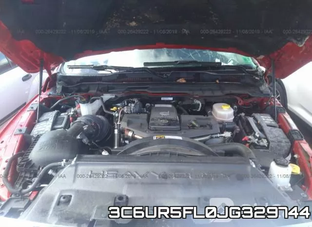 3C6UR5FL0JG329744 фото 2