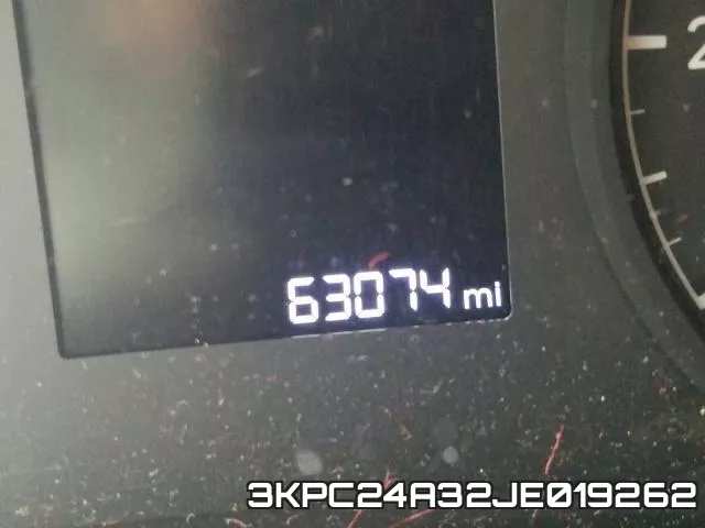 3KPC24A32JE019262 фото 9