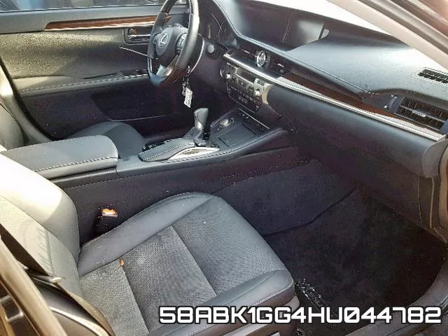58ABK1GG4HU044782 фото 6