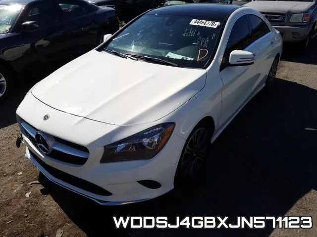 WDDSJ4GBXJN571123 фото 3