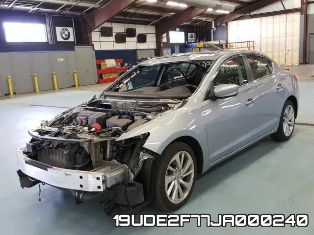 19UDE2F77JA000240 фото 3