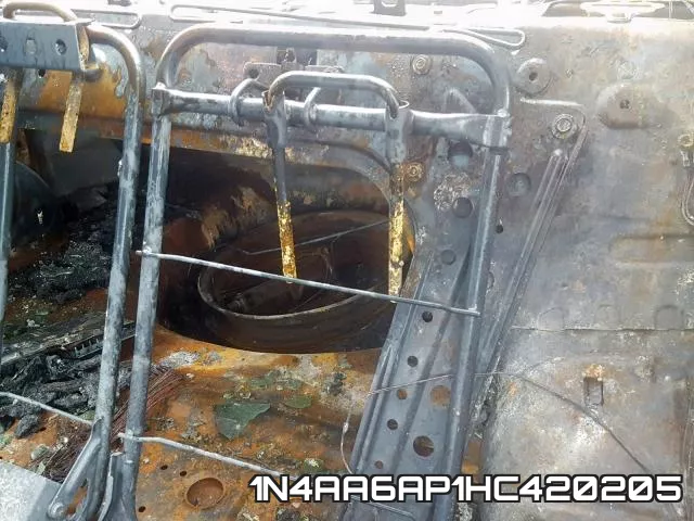 1N4AA6AP1HC420205 фото 10