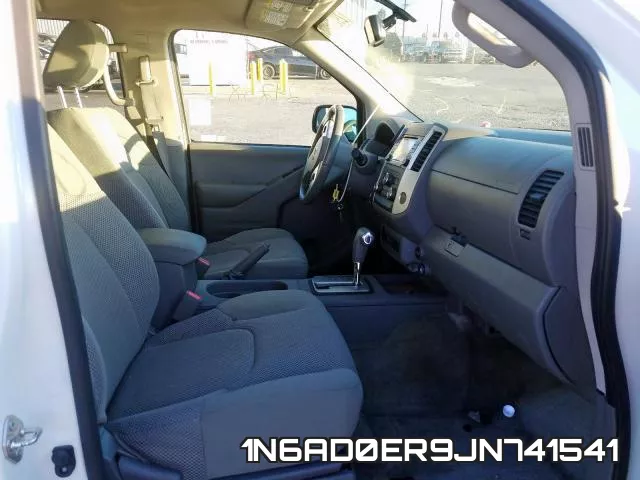 1N6AD0ER9JN741541 фото 6