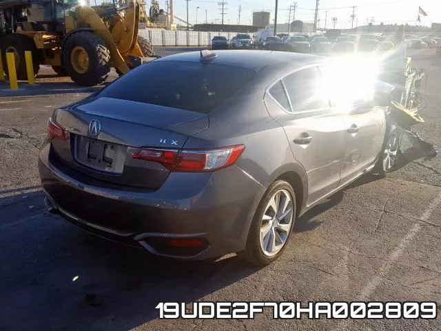 19UDE2F70HA002809 фото 5