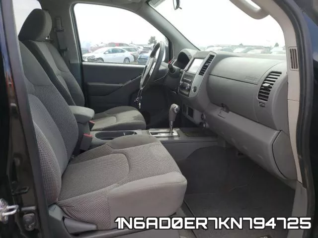 1N6AD0ER7KN794725 фото 6