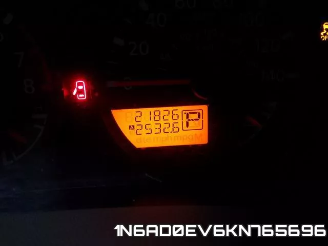 1N6AD0EV6KN765696 фото 9