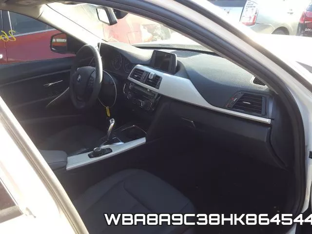 WBA8A9C38HK864544 фото 6