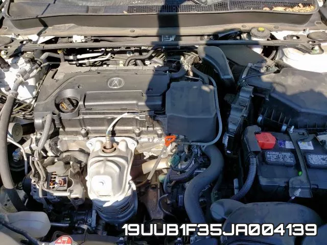 19UUB1F35JA004139 фото 8