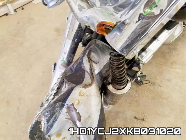 1HD1YCJ2XKB031020 фото 10