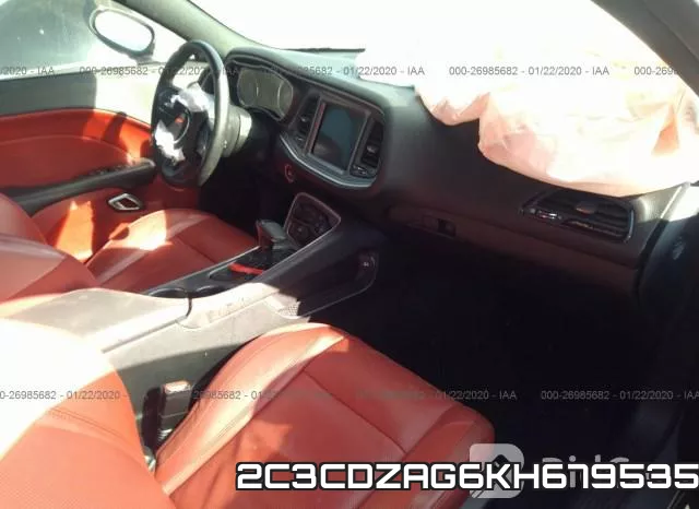 2C3CDZAG6KH679535 фото 6