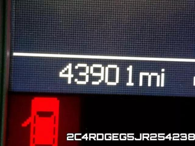 2C4RDGEG5JR254238 фото 9