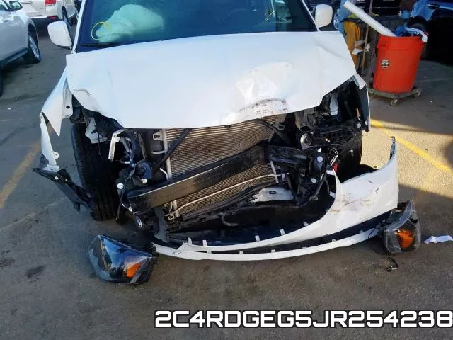 2C4RDGEG5JR254238 фото 10