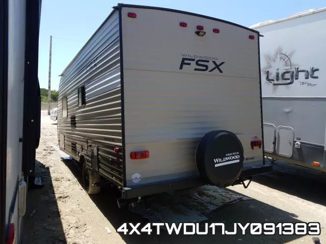 4X4TWDU17JY091383 фото 4