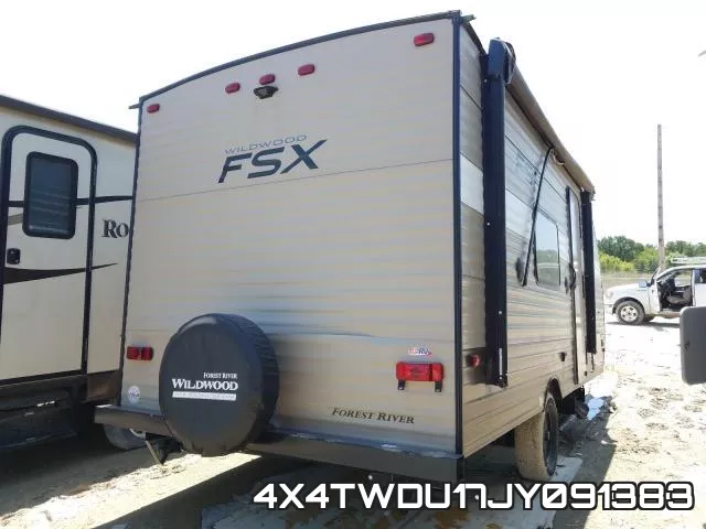 4X4TWDU17JY091383 фото 5