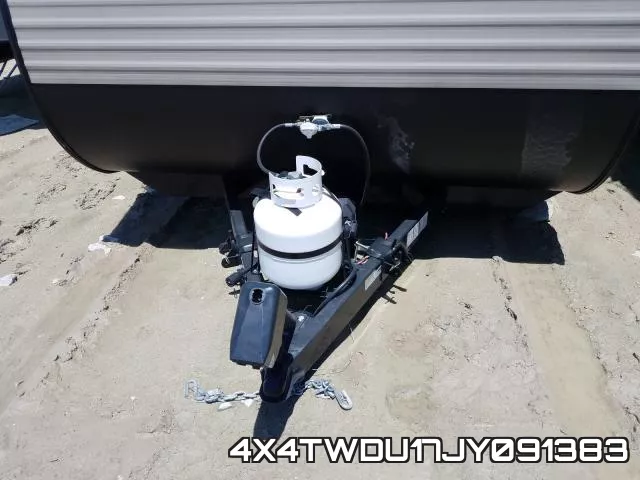 4X4TWDU17JY091383 фото 10