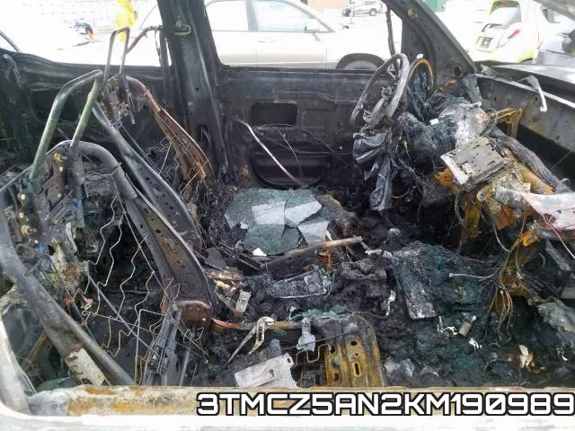 3TMCZ5AN2KM190989 фото 6