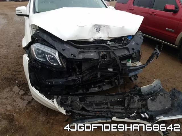 4JGDF7DE9HA768642 фото 10