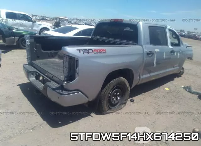 5TFDW5F14HX674250 фото 5