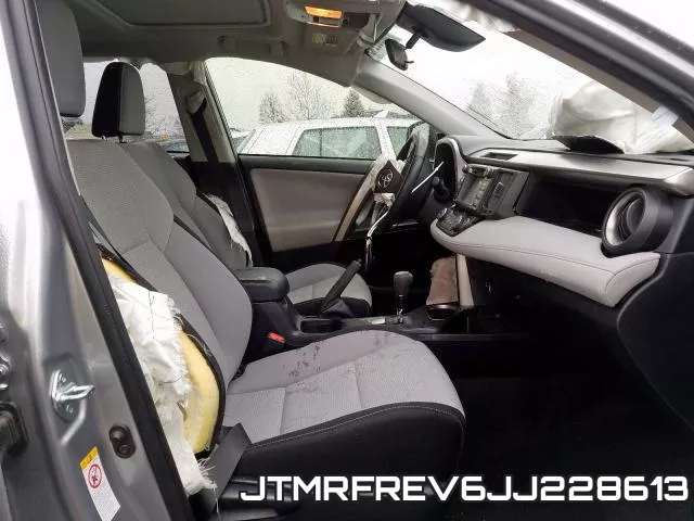 JTMRFREV6JJ228613 фото 6