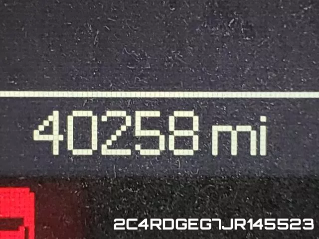 2C4RDGEG7JR145523 фото 9