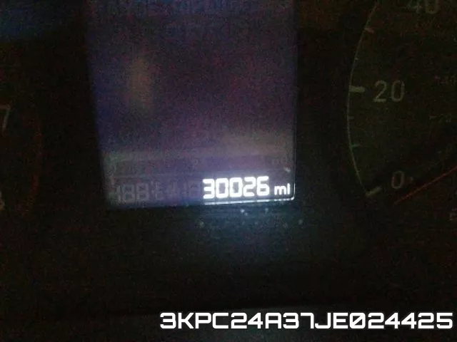 3KPC24A37JE024425 фото 9