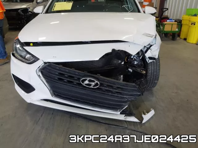 3KPC24A37JE024425 фото 10