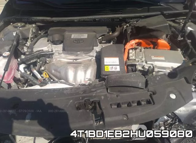 4T1BD1EB2HU059080 фото 2