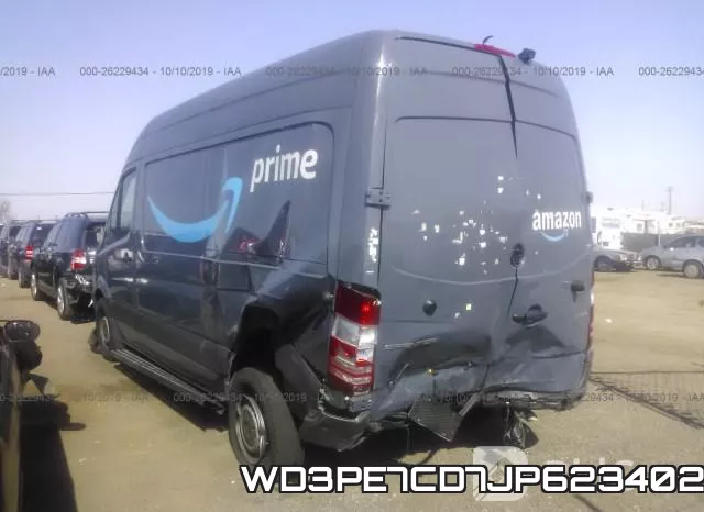 WD3PE7CD7JP623402 фото 4