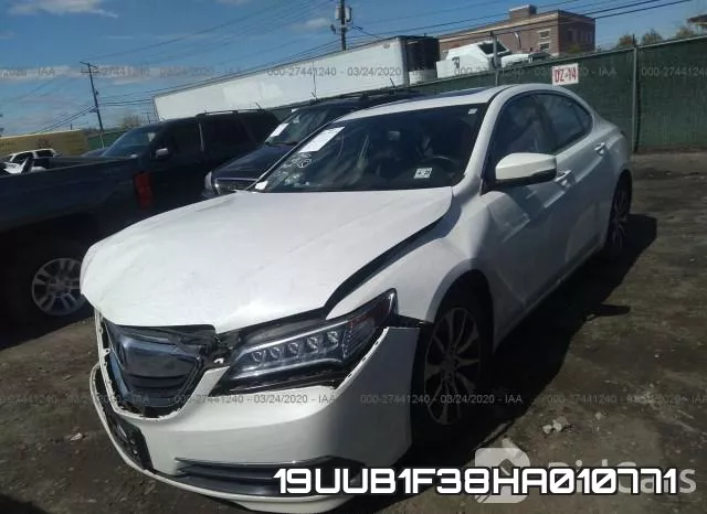 19UUB1F38HA010771 фото 3