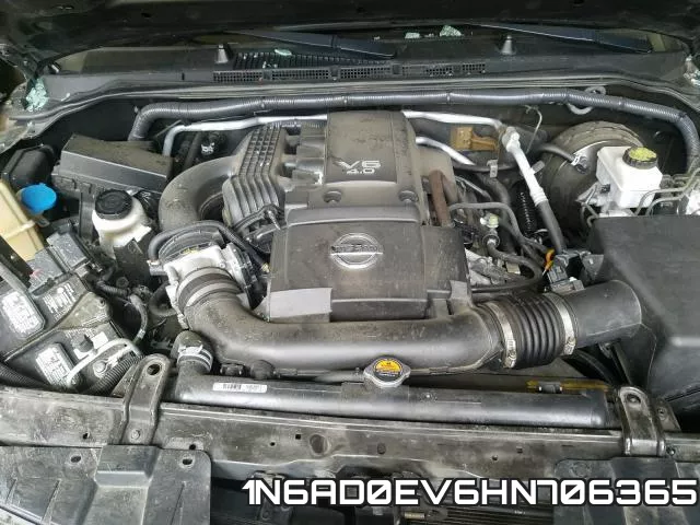 1N6AD0EV6HN706365 фото 8