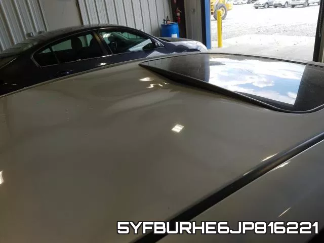5YFBURHE6JP816221 фото 10