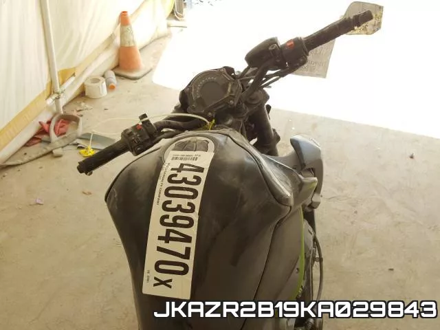 JKAZR2B19KA029843 фото 6