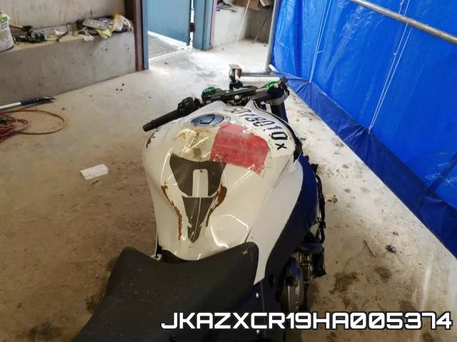JKAZXCR19HA005374 фото 6