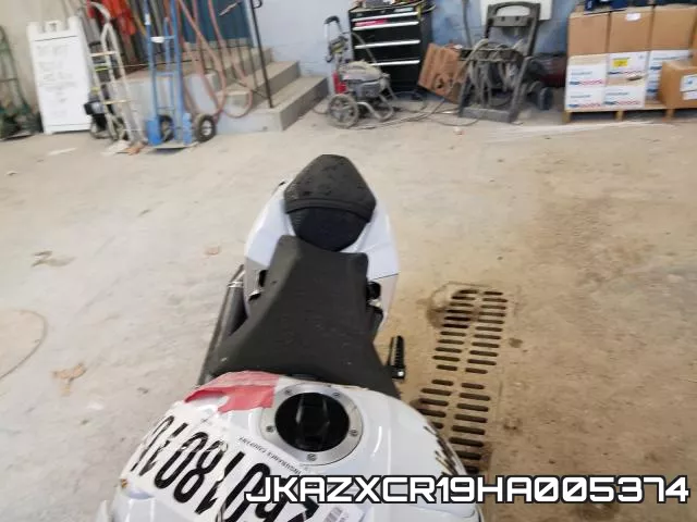 JKAZXCR19HA005374 фото 7