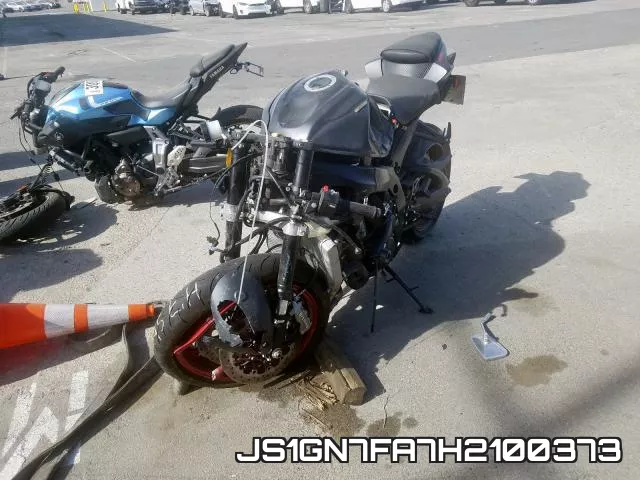 JS1GN7FA7H2100373 фото 3
