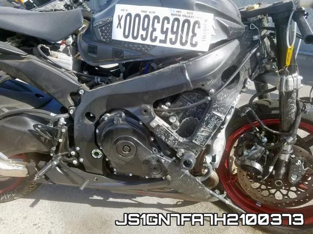 JS1GN7FA7H2100373 фото 8