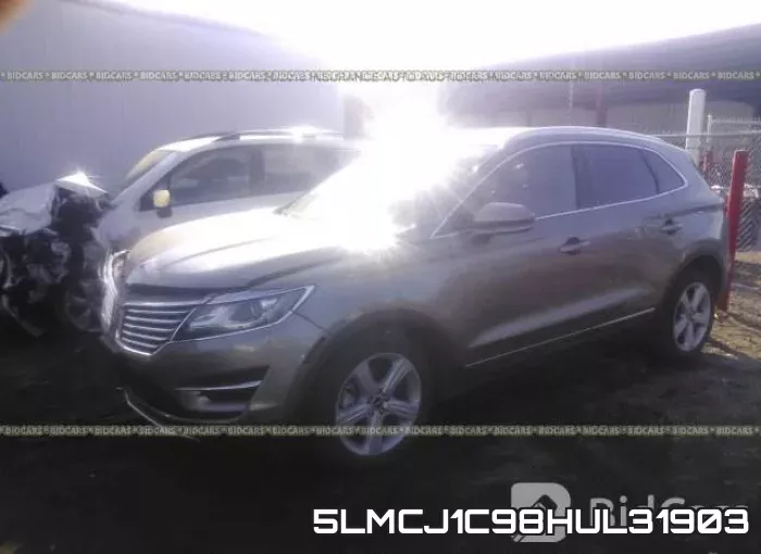 5LMCJ1C98HUL31903 фото 3