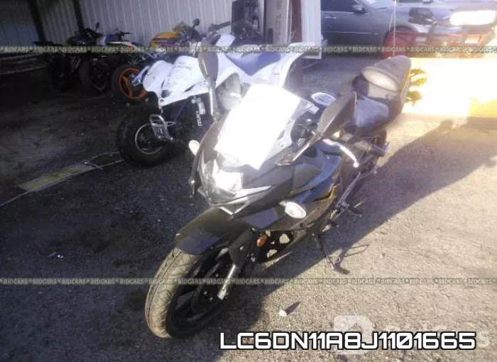 LC6DN11A8J1101665 фото 3
