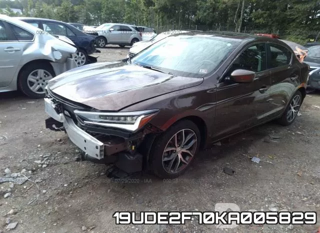 19UDE2F70KA005829 фото 3
