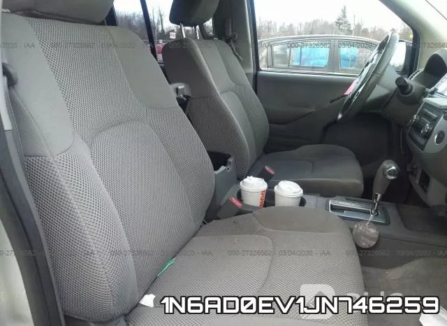 1N6AD0EV1JN746259 фото 6