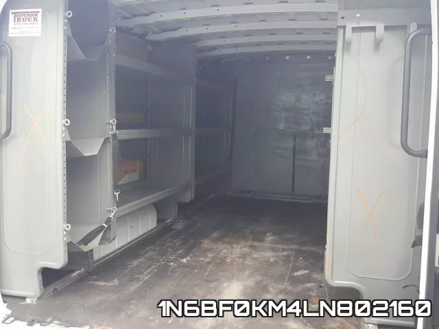 1N6BF0KM4LN802160 фото 10