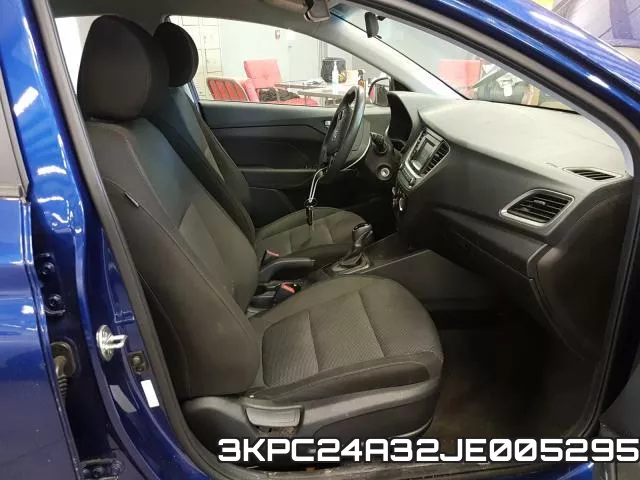 3KPC24A32JE005295 фото 6