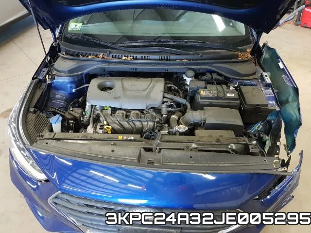 3KPC24A32JE005295 фото 8