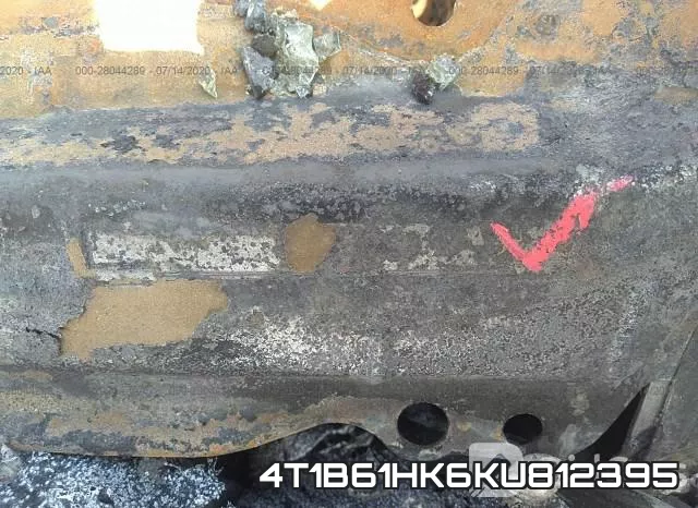 4T1B61HK6KU812395 фото 10