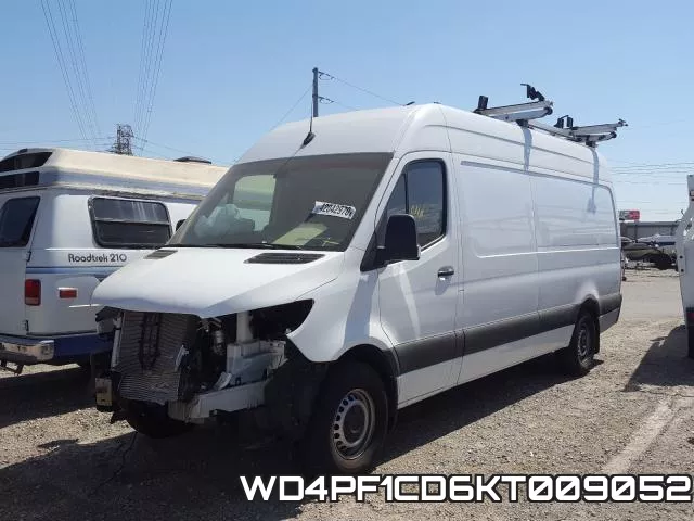 WD4PF1CD6KT009052 фото 3