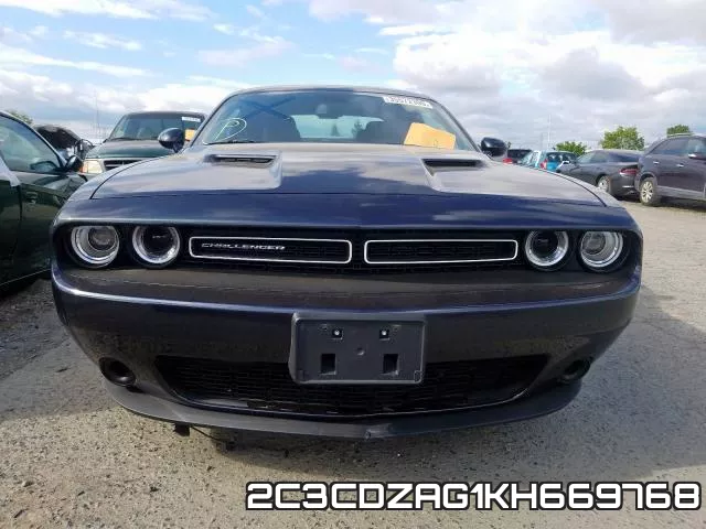 2C3CDZAG1KH669768 фото 10