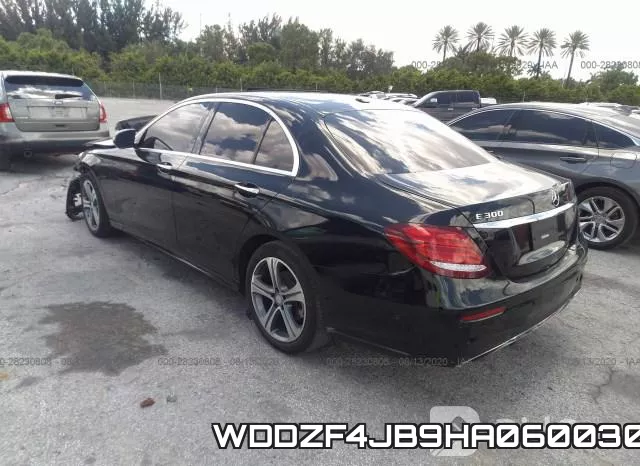 WDDZF4JB9HA060030 фото 4