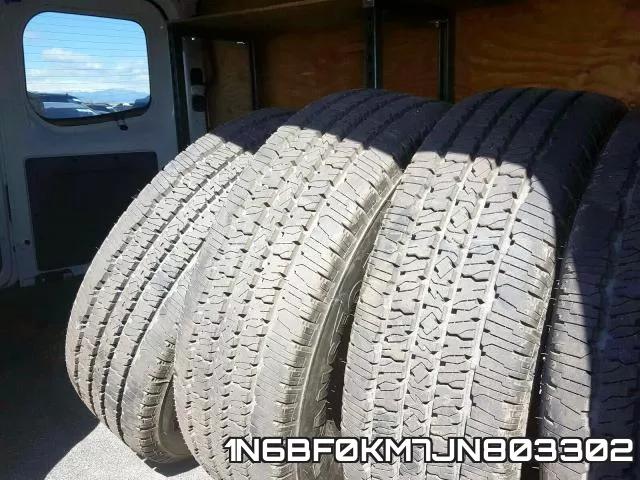 1N6BF0KM7JN803302 фото 7