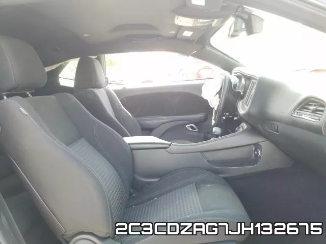 2C3CDZAG7JH132675 фото 6