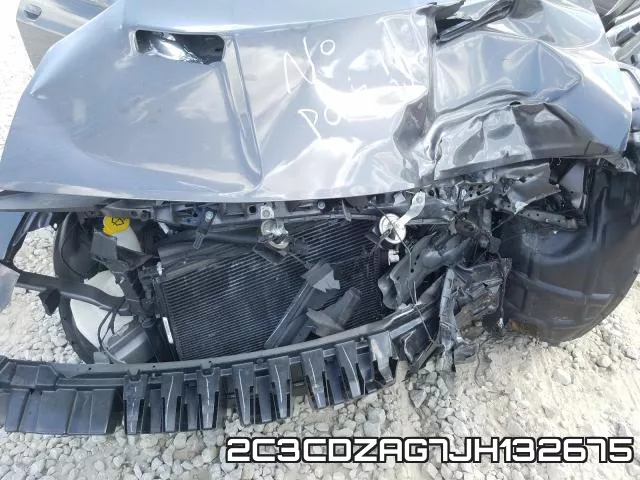 2C3CDZAG7JH132675 фото 8